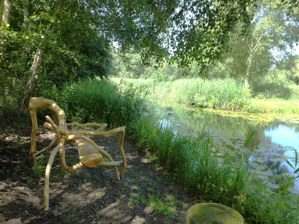 The Ruston Bench